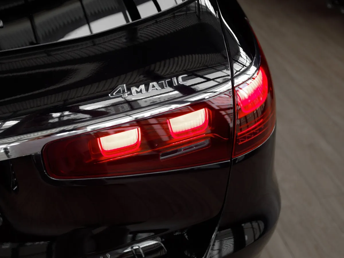 Mercedes-Benz GLS 450 d 9G-TRONIC 4Matic (367 л.с.) Черный в АВИЛОН. Слайд №11