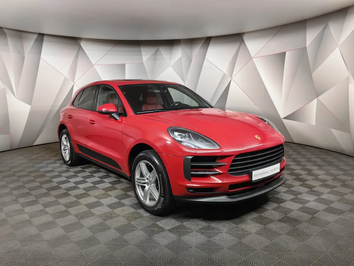 Porsche Macan 2.0 TFSI AMT 4WD (265 л.с.) R4 Красный в АВИЛОН. Слайд №3