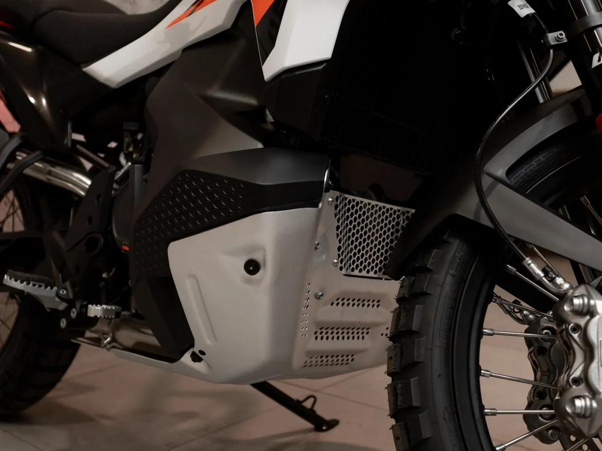 KTM 790 Adventure 799 см³ (95 л.с.) (95) 799 Белый в АВИЛОН. Слайд №12