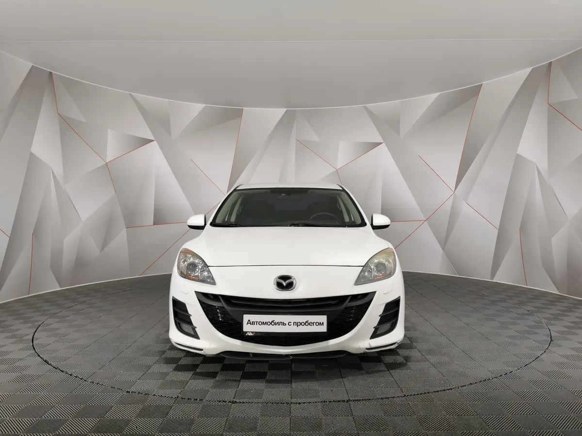 Mazda 3 1.6 AT (105 л.с.) Белый в АВИЛОН. Слайд №7