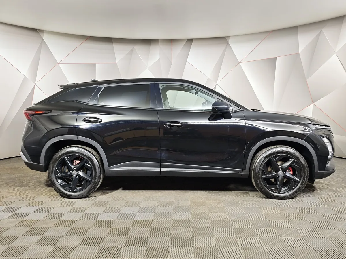 Omoda C5 1.5T CVT (147 л.с.) Ultimate Черный в АВИЛОН. Слайд №6