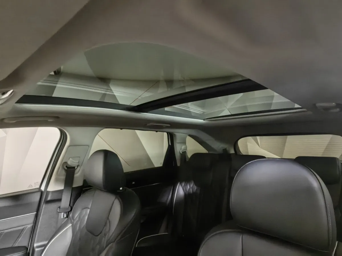 Kia Sorento 2.2 CRDi 4WD DCT (199 л.с.) Premium Plus Белый в АВИЛОН. Слайд №25