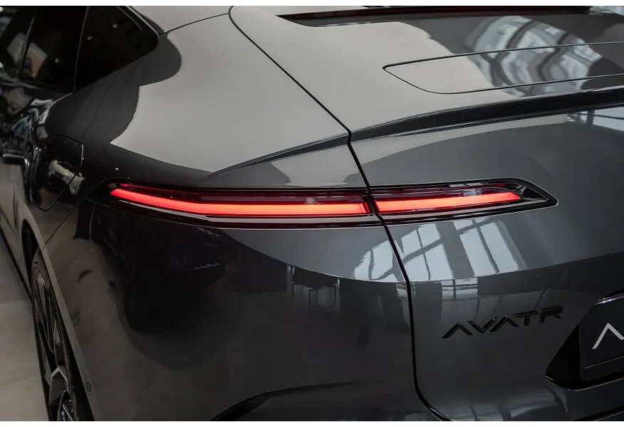 Avatr 12 AT 4WD (578 л.с.) Dual Motor Business Серый в АВИЛОН. Слайд №20