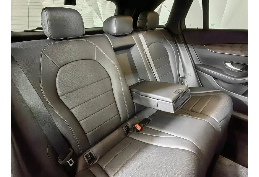 Mercedes-Benz GLC 300 9G-TRONIC 4MATIC (249 л.с.) Sport Plus (Локальная сборка) Черный в АВИЛОН. Слайд №17