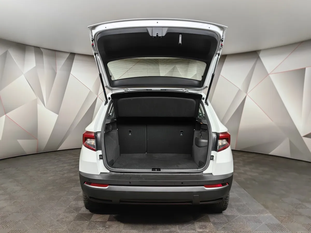 Skoda Karoq 1.4 AMT AWD (150 л.с.) Ambition Белый в АВИЛОН. Слайд №11