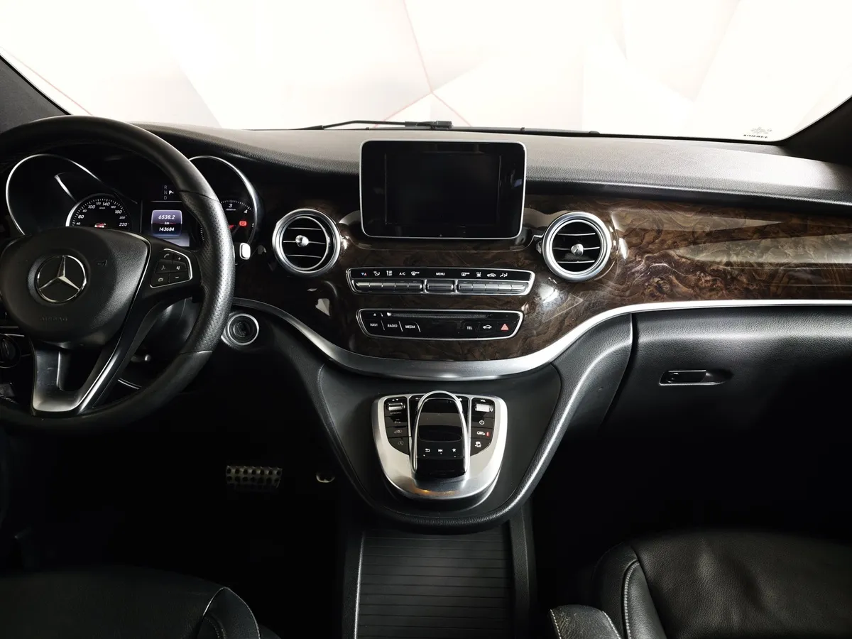 Mercedes-Benz V-Класс V 220 CDI 7G-Tronic Plus AWD L1 (163 л.с.) Comfort Черный в АВИЛОН. Слайд №15