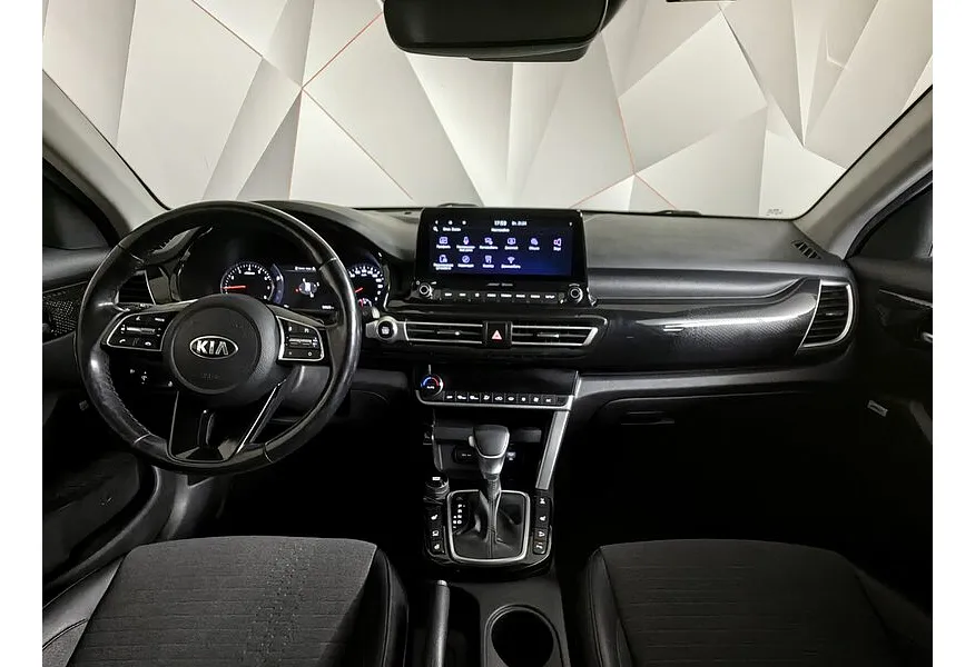 Kia Seltos 2.0 MPI 4WD IVT (149 л.с.) Prestige Белый в АВИЛОН. Слайд №13