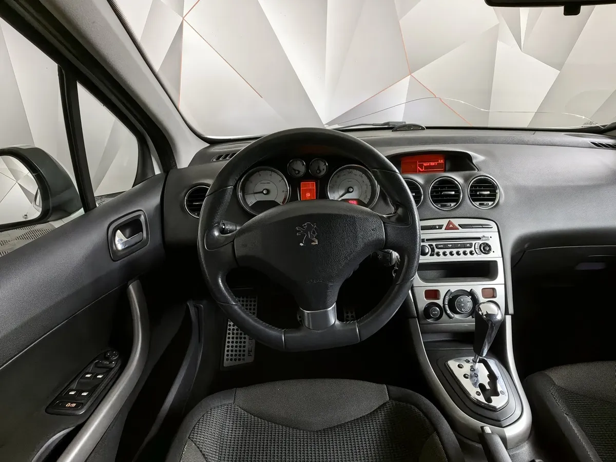 Peugeot 308 1.6 VTi AT (120 л.с.) Белый в АВИЛОН. Слайд №18