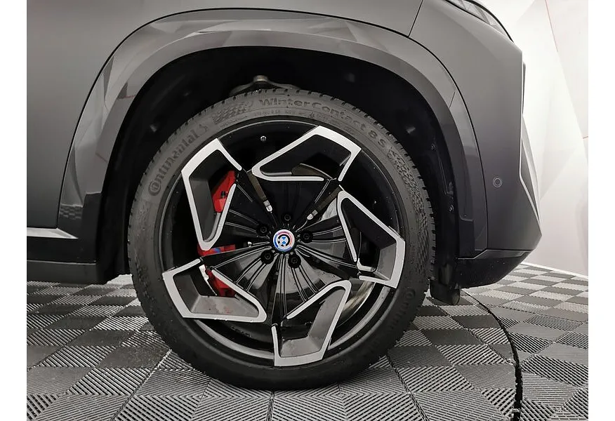 BMW XM 4.4 xDrive Plug-in-Hybrid Steptronic (653 л.с.) Черный в АВИЛОН. Слайд №7