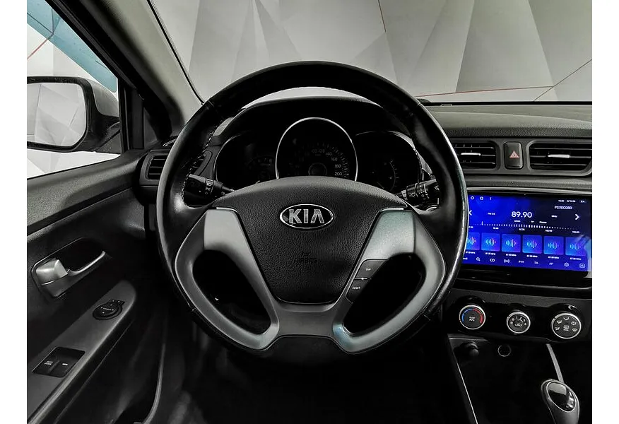 Kia Rio 1.4 AT (107 л.с.) Серебристый в АВИЛОН. Слайд №13