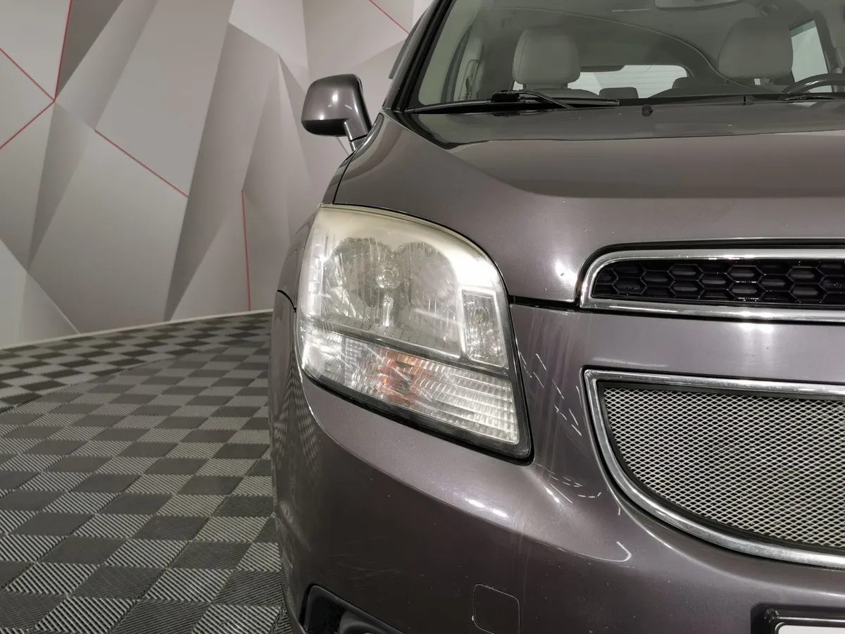 Chevrolet Orlando 1.8 AT (141 л.с.) Серый в АВИЛОН. Слайд №10