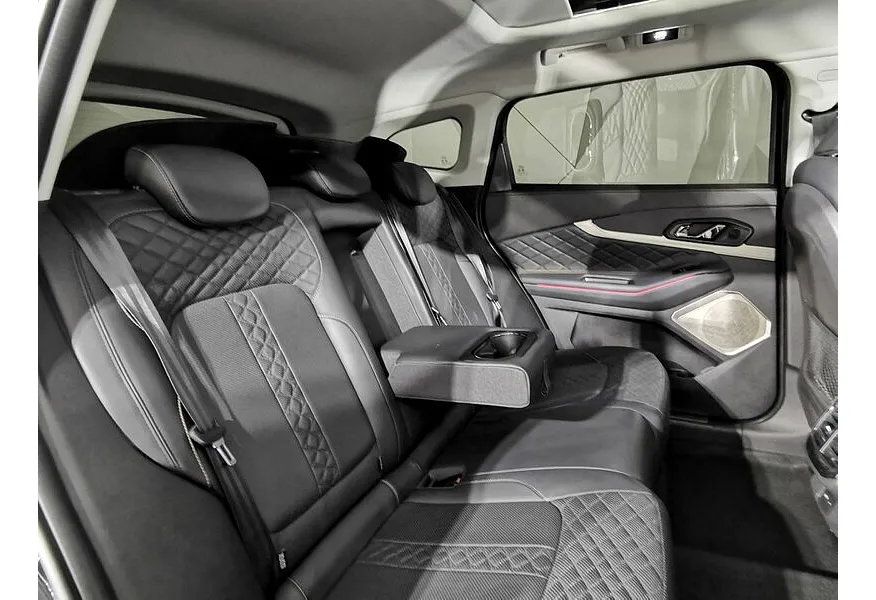 EXEED TXL 2.0 DCT7 AWD (197 л.с.) Sport Edition Черный в АВИЛОН. Слайд №16