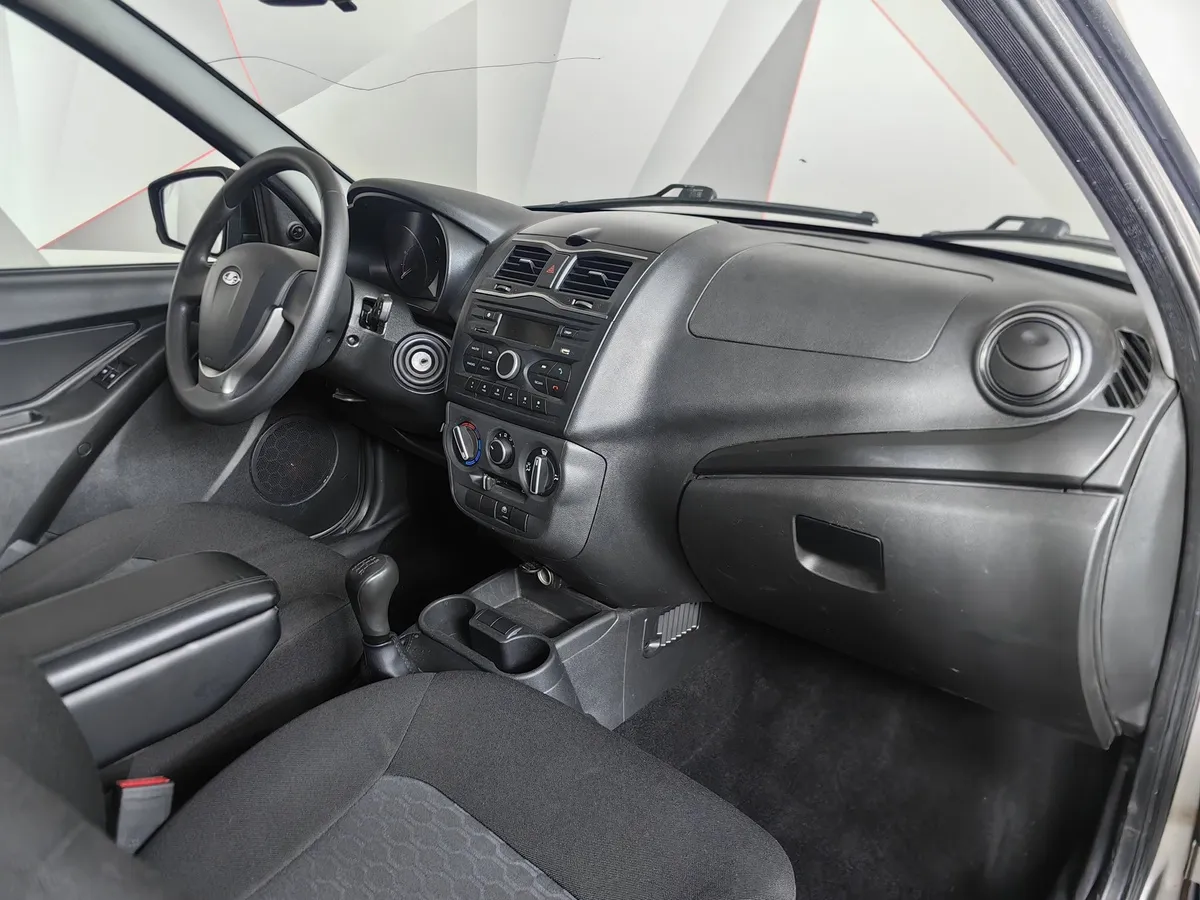 ВАЗ (Lada) Granta 1.6 MT 16кл (98 л.с.) Серый в АВИЛОН. Слайд №12