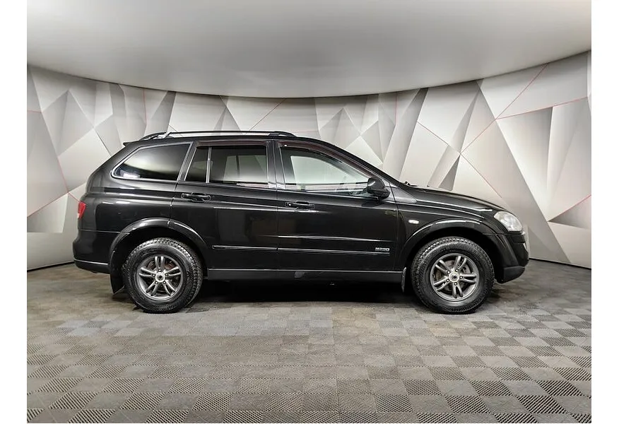 SsangYong Kyron 2.3 E-Tronic 4WD (150 л.с.) Черный в АВИЛОН. Слайд №6