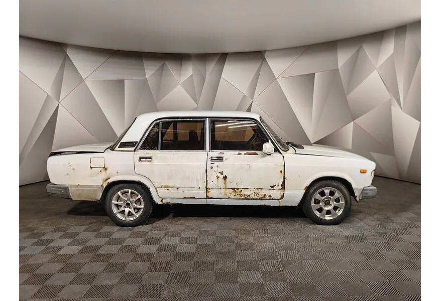 ВАЗ (Lada) 2105 21053 MT (71 л.с.) Белый в АВИЛОН. Слайд №6