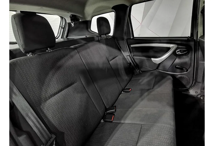 Nissan Terrano 1.6 MT (114 л.с.) Серый в АВИЛОН. Слайд №15