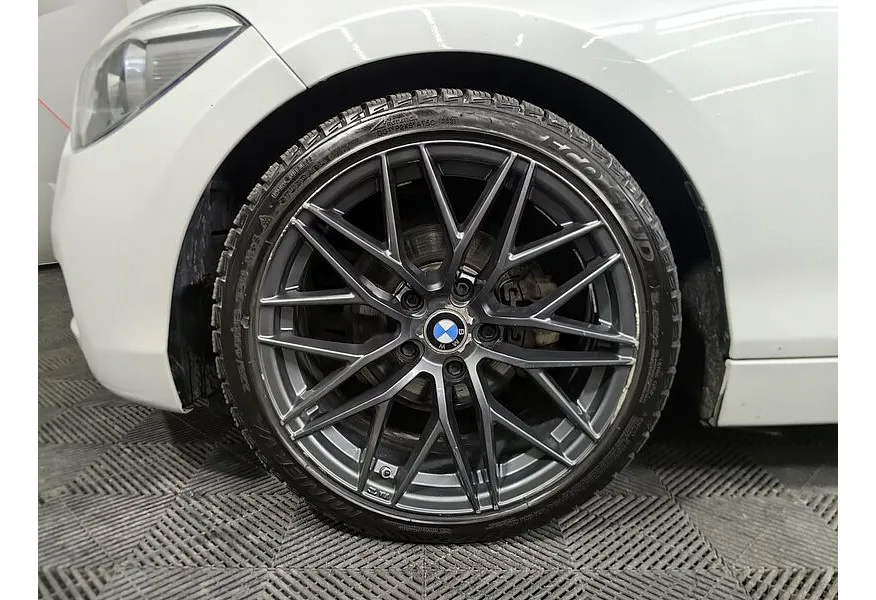 BMW 1 серия 116i AT (136 л.с.) Белый в АВИЛОН. Слайд №7