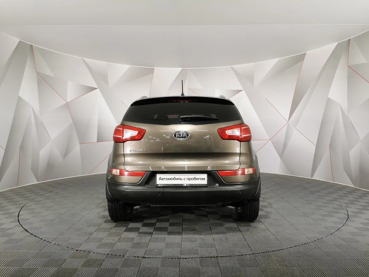Kia Sportage 2.0 AT 4WD (150 л.с.) Luxe Коричневый в АВИЛОН. Слайд №7