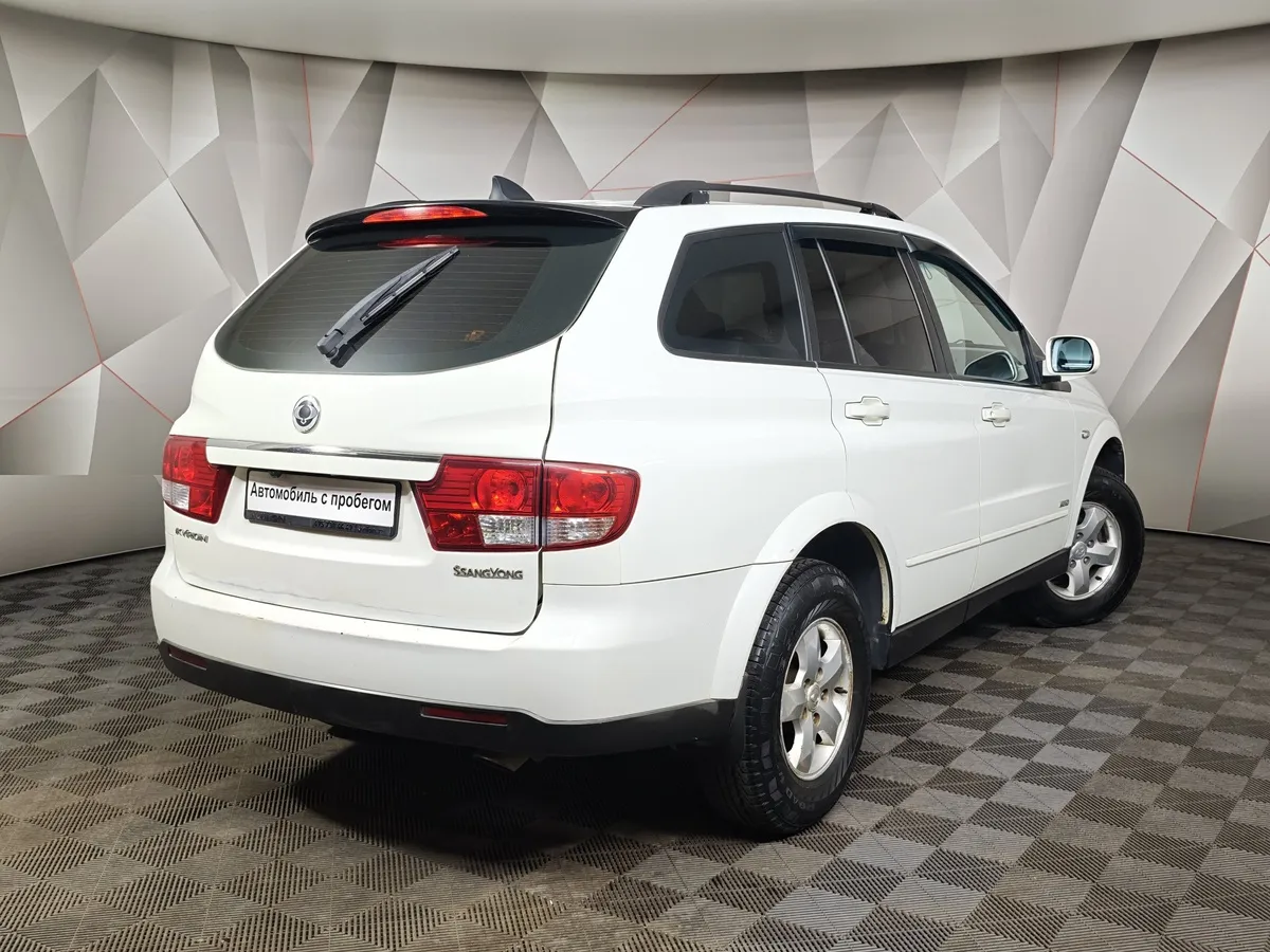 SsangYong Kyron 2.3 E-Tronic 4WD (150 л.с.) Белый в АВИЛОН. Слайд №2