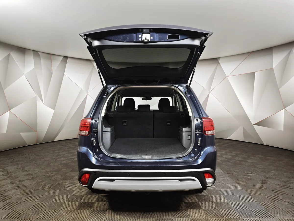 Mitsubishi Outlander 2.0 MIVEC CVT 4WD (146 л.с.) Intense Plus Синий в АВИЛОН. Слайд №11