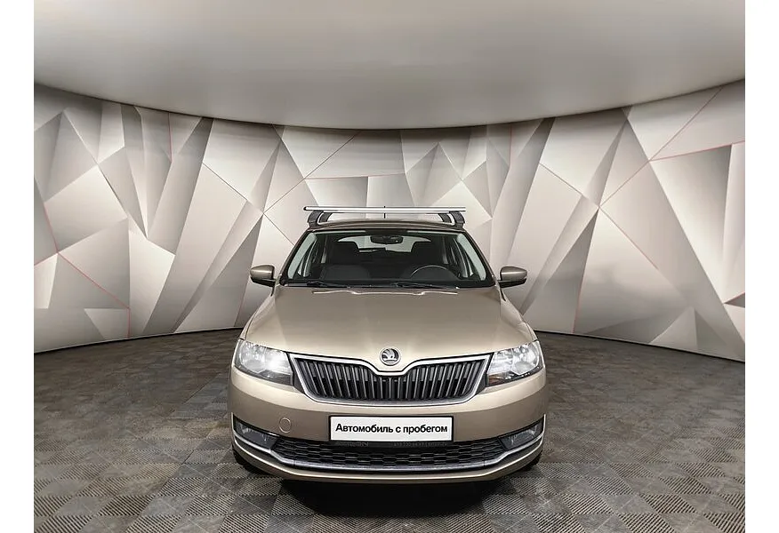Skoda Rapid 1.6 MT (110 л.с.) Бежевый в АВИЛОН. Слайд №7