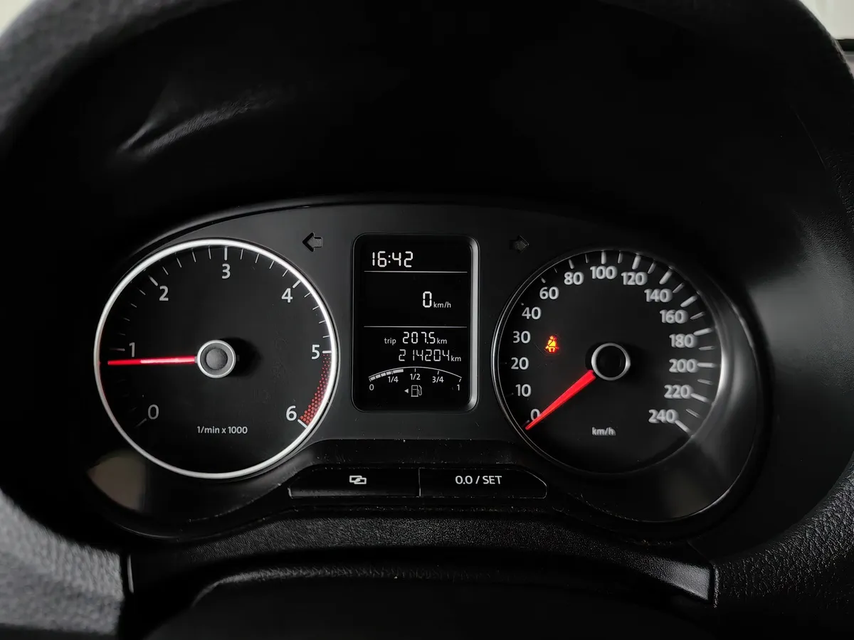 Volkswagen Amarok 2.0 TDI MT 4Motion (122 л.с.) Trendline Коричневый в АВИЛОН. Слайд №15