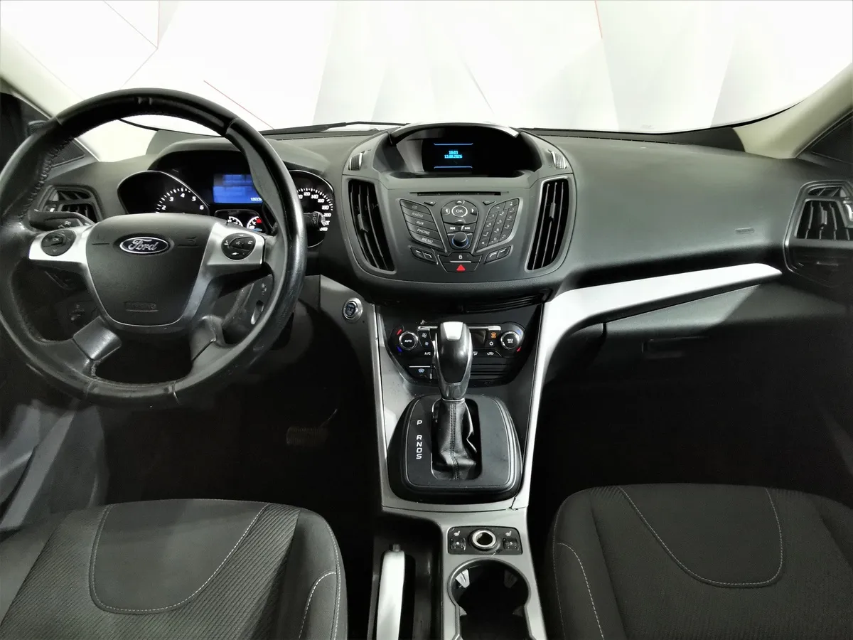 Ford Kuga 1.6 EcoBoost AT AWD (150 л.с.) Черный в АВИЛОН. Слайд №13