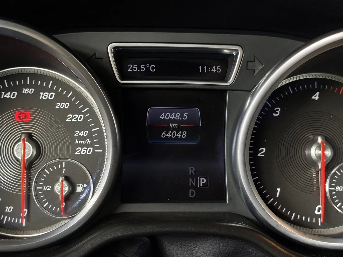 Mercedes-Benz GLS 350 d 4MATIC 9G-TRONIC (249 л.с.) Особая серия Черный в АВИЛОН. Слайд №18