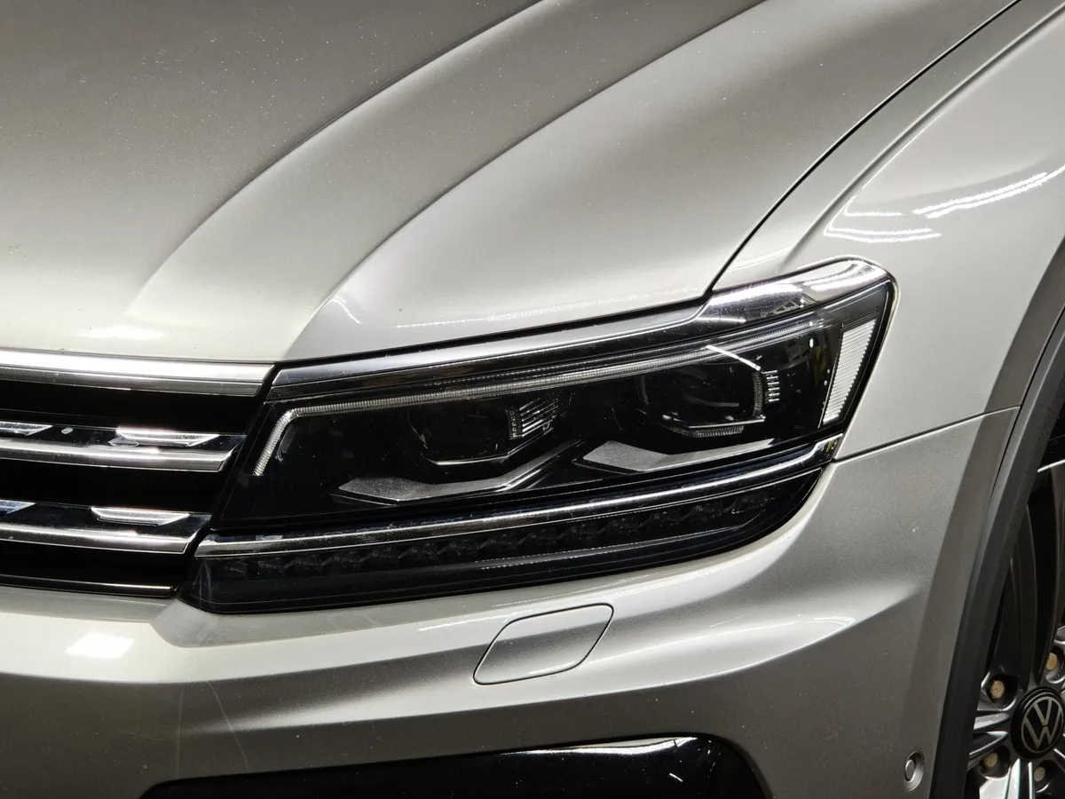 Volkswagen Tiguan 2.0 TSI 4Motion DSG (220 л.с.) Sportline Серебристый в АВИЛОН. Слайд №10