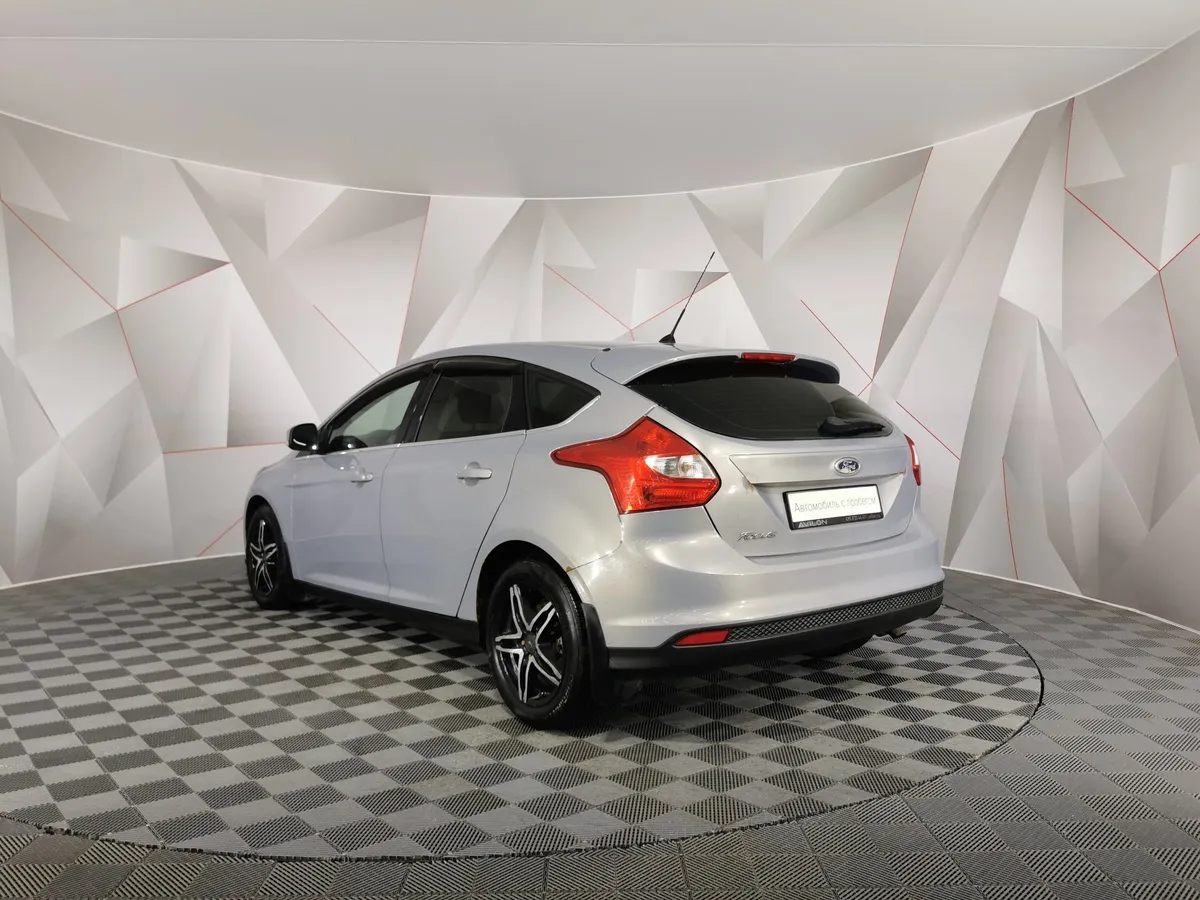 Ford Focus 1.6 PowerShift (125 л.с.) Trend Sport Голубой в АВИЛОН. Слайд №4