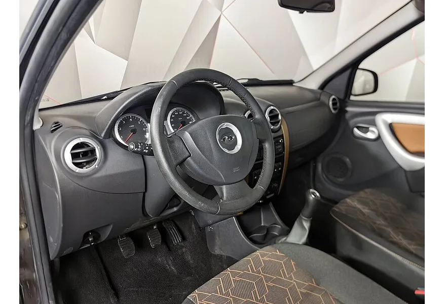 LIVE. Слайд №14