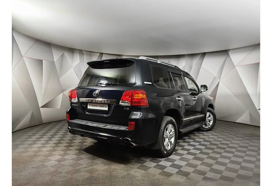 Toyota Land Cruiser 4.5 Twin-Turbo D AT 4WD (5 мест) (235 л.с.) Престиж Черный в АВИЛОН. Слайд №2