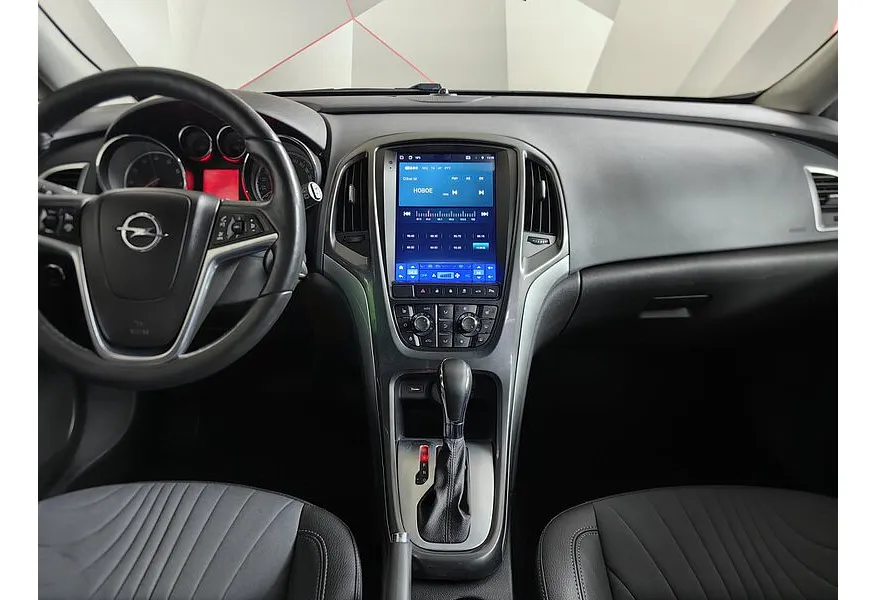 Opel Astra 1.4 Turbo AT (140 л.с.) Бежевый в АВИЛОН. Слайд №13