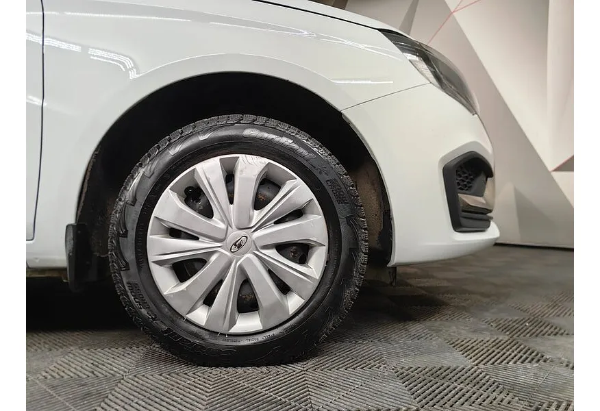 ВАЗ (Lada) Vesta 1.6 MT (106 л.с.) Белый в АВИЛОН. Слайд №9