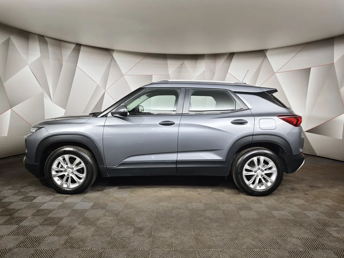 Chevrolet TrailBlazer 1.3 Turbo CVT 2WD (150 л.с.) LT Серый в АВИЛОН. Слайд №5
