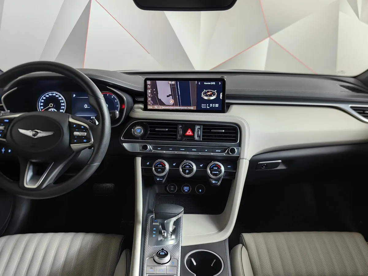 Genesis G70 2.0 T AT AWD (197 л.с.) Elegance + Sport Серый в АВИЛОН. Слайд №15