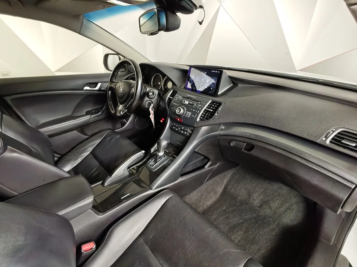 Honda Accord Type S 2.4 AT (201 л.с.) Белый в АВИЛОН. Слайд №13