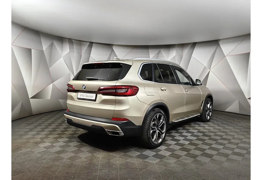 BMW X5 xDrive30d Steptronic (249 л.с.) Коричневый в АВИЛОН. Слайд №2