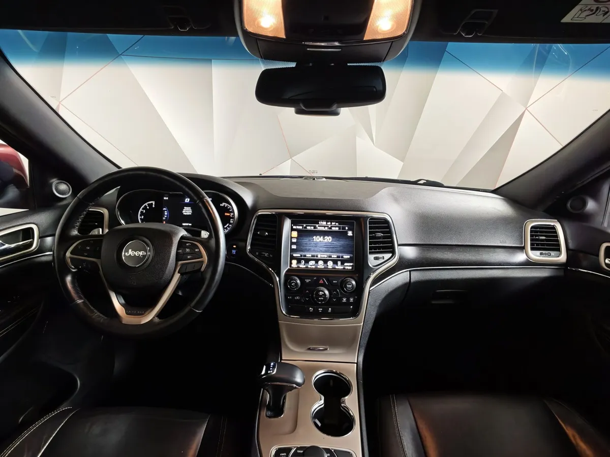 Jeep Grand Cherokee 3.0 TD AT (241 л.с.) Красный в АВИЛОН. Слайд №14