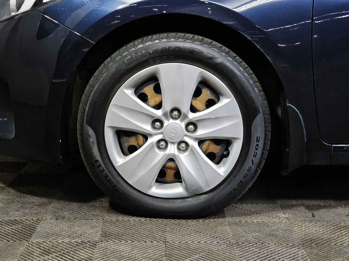 Kia Cerato 2.0 AT (150 л.с.) Синий в АВИЛОН. Слайд №9