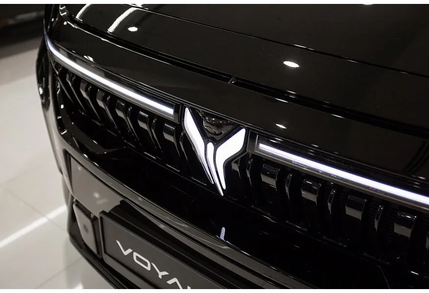 Voyah Free EVR 1.5 AT AWD (510 л.с.) Sport + Черный в АВИЛОН. Слайд №16