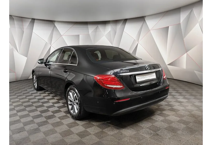 Mercedes-Benz E-Класс E 200 d 9G-TRONIC (160 л.с.) Business (Локальная сборка) Черный в АВИЛОН. Слайд №4