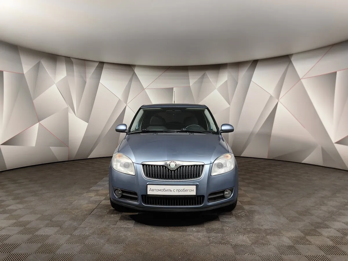 Skoda Fabia 1.4 MT (125 л.с.) Голубой в АВИЛОН. Слайд №7