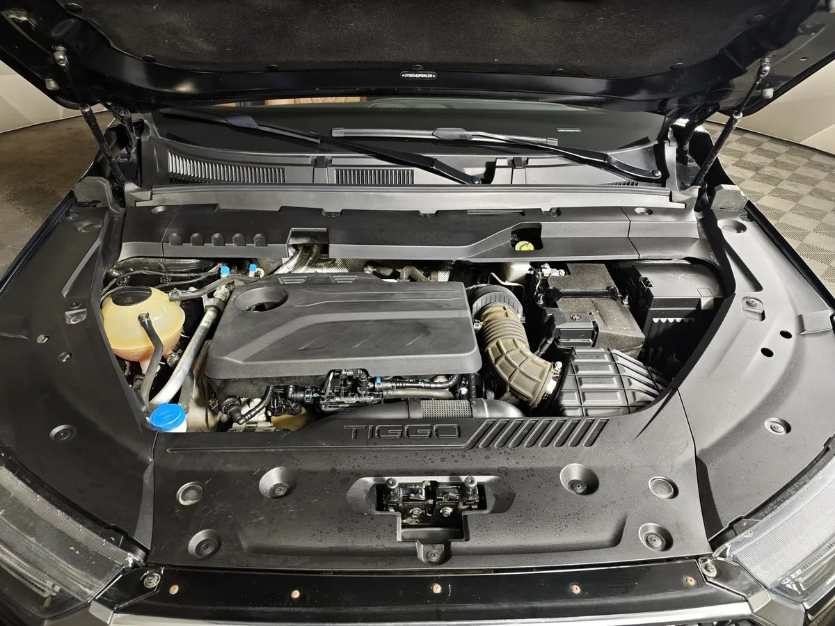 Chery Tiggo 8 Pro Max 2.0 AMT AWD (197 л.с.) Ultimate Черный в АВИЛОН. Слайд №11