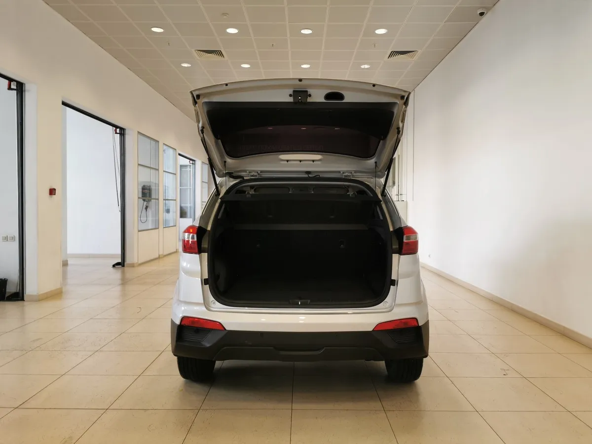 Hyundai Creta 1.6 AT (123 л.с.) Active Серебристый в АВИЛОН. Слайд №12