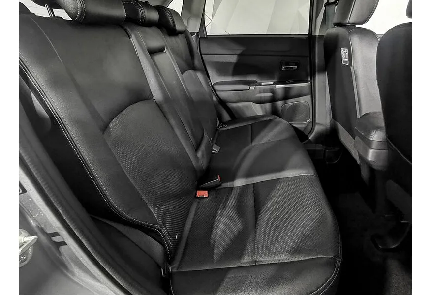 Mitsubishi ASX 2.0 CVT AWD (150 л.с.) Instyle S06 Серый в АВИЛОН. Слайд №13