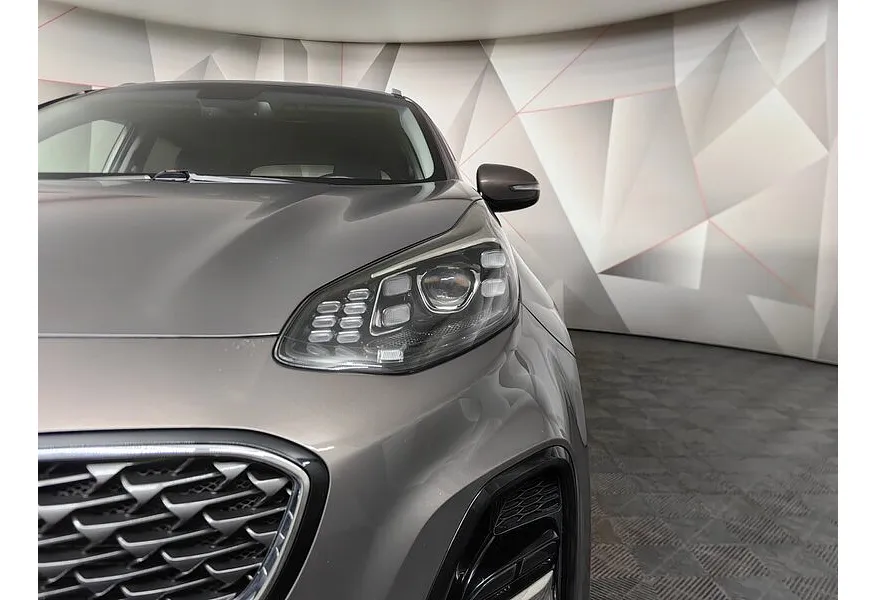 Kia Sportage 2.0 AT 2WD (150 л.с.) Luxe Edition Plus Коричневый в АВИЛОН. Слайд №10