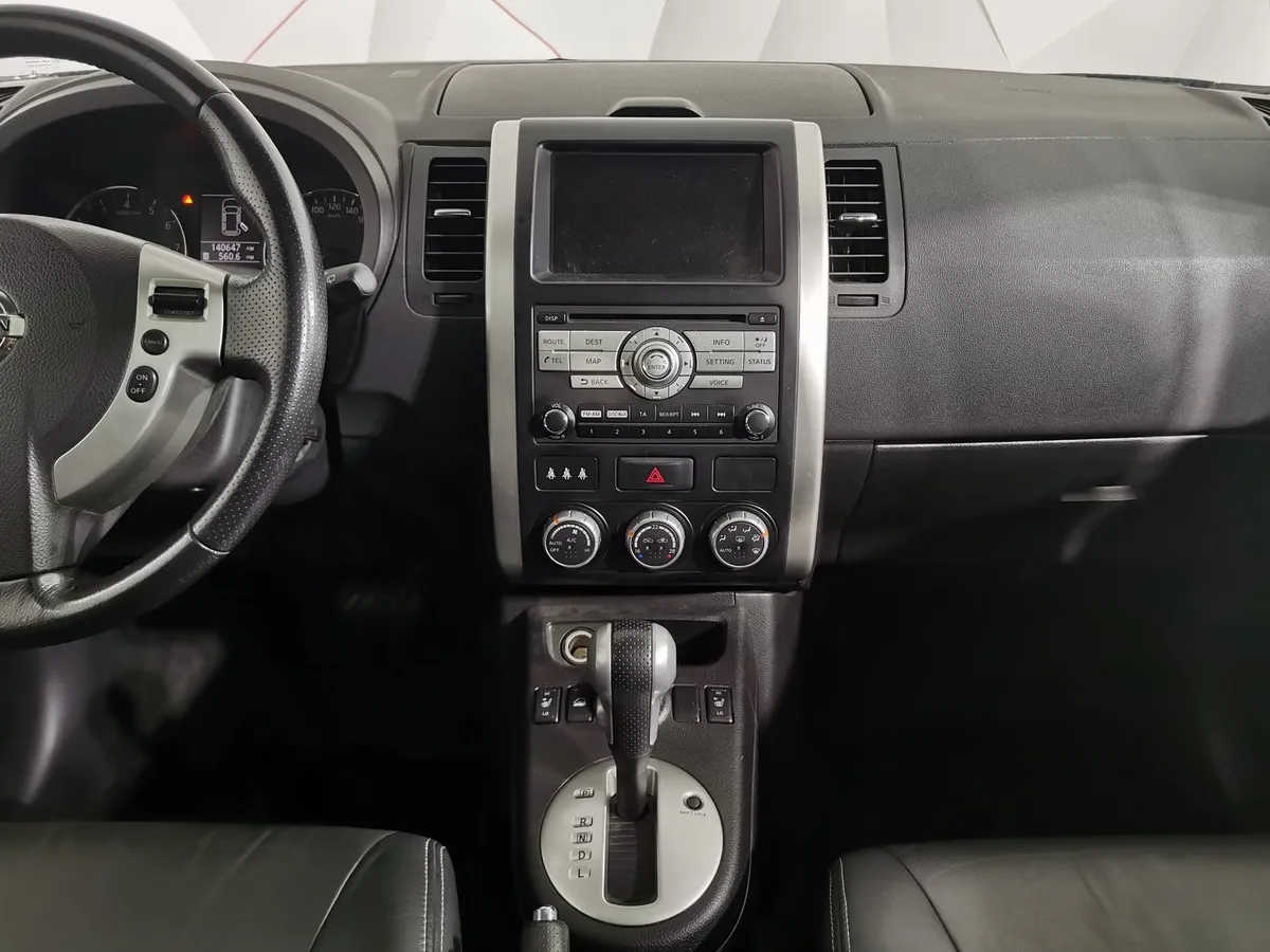 Nissan X-Trail 2.0 CVT AWD (141 л.с.) Черный в АВИЛОН. Слайд №13