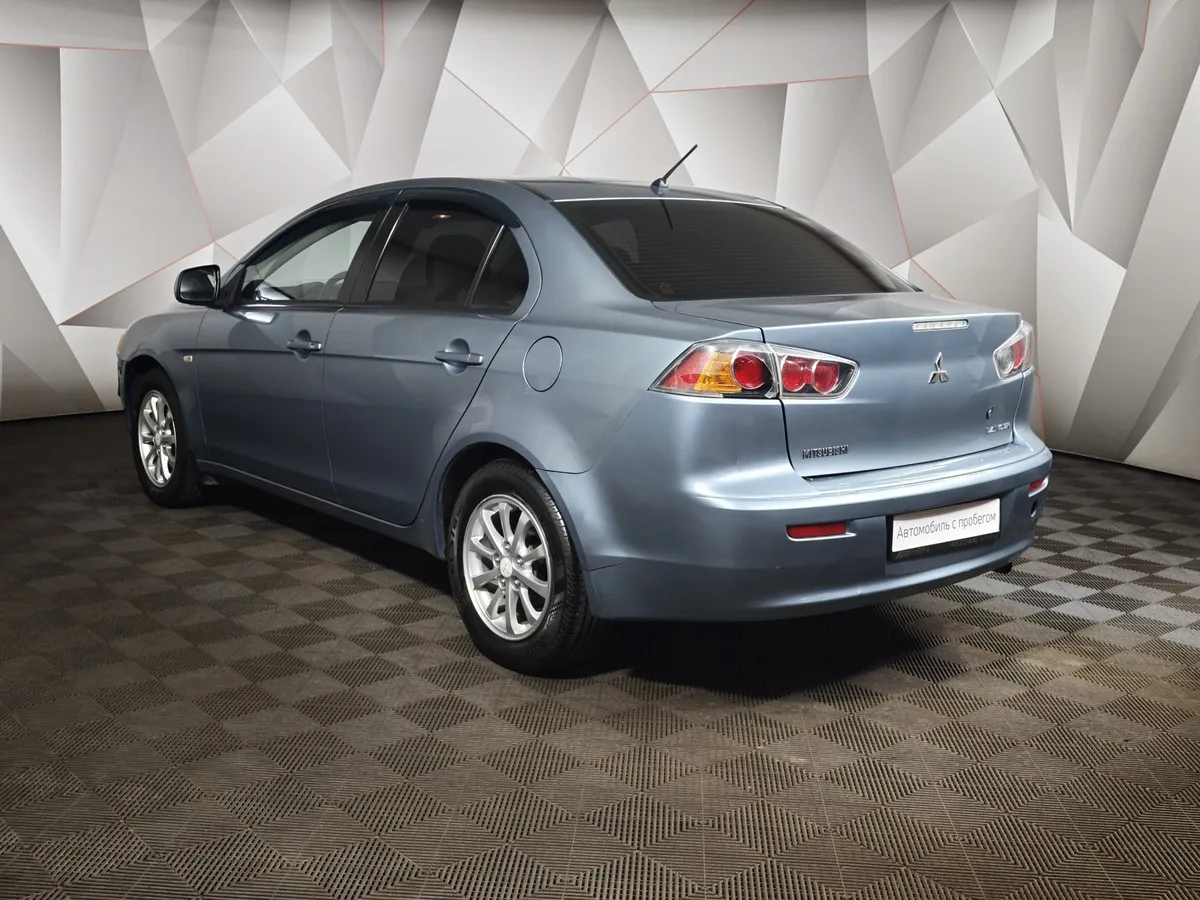 Mitsubishi Lancer 1.5 MT (109 л.с.) Зеленый в АВИЛОН. Слайд №4