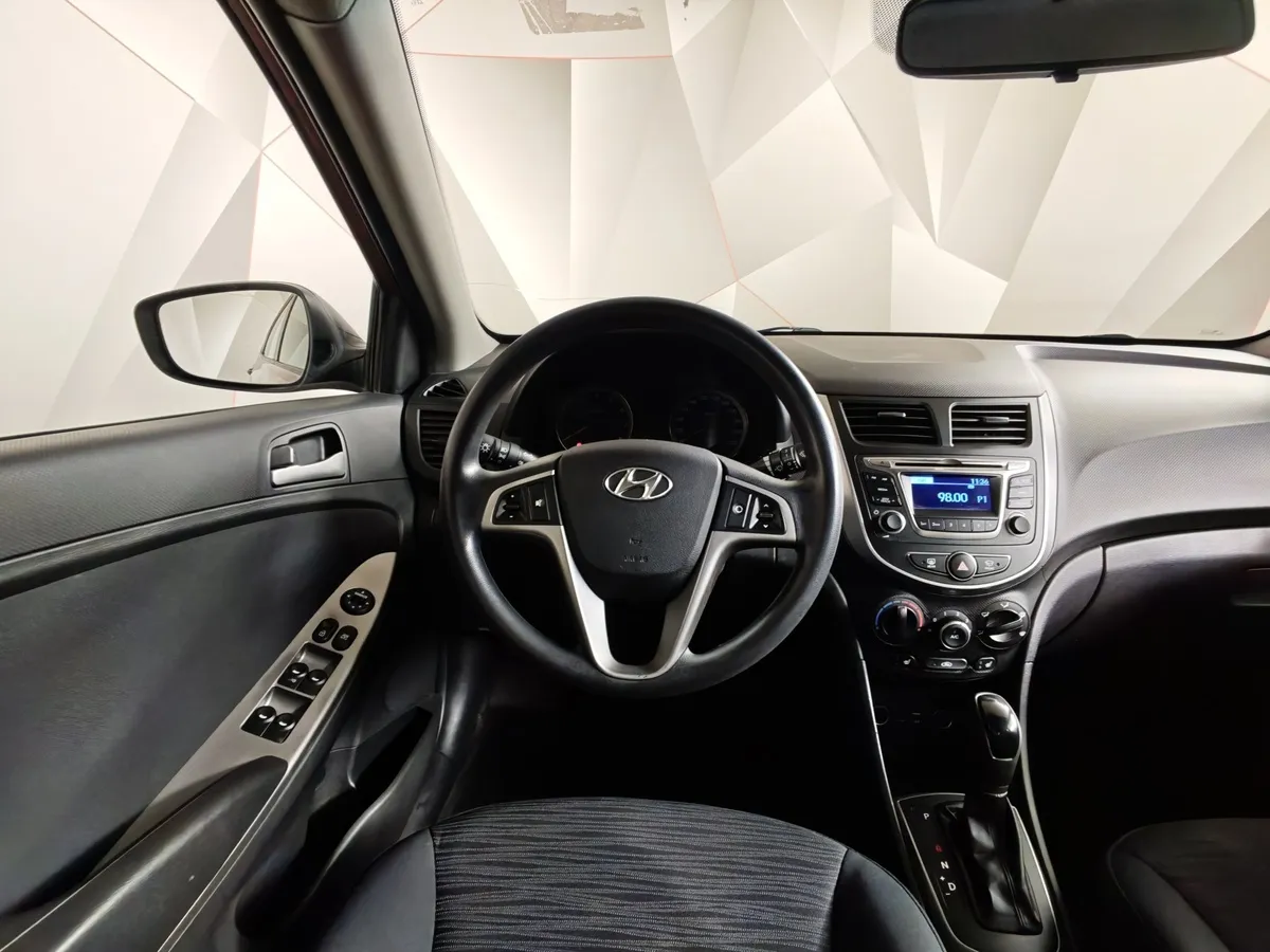 Hyundai Solaris 1.6 AT (123 л.с.) Comfort Красный в АВИЛОН. Слайд №19